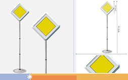 Знак дорожный "Главная дорога" ПВХ 2.1 на стойке с основанием светоотражающий