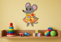 Игровой развивающий Бизиборд "Мышка-норушка"